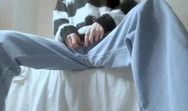 See your stepbro masturbate there. okay?