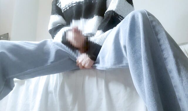 See your stepbro masturbate there. okay?