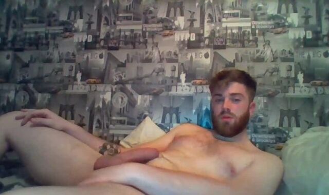 Teenager Guy Finishes Off In His Sock - MattieBoyOfficial