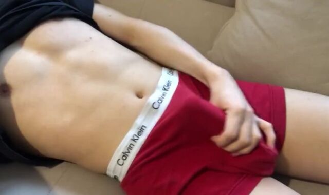 Swift jerkoff clothed in my neighbors Calvin