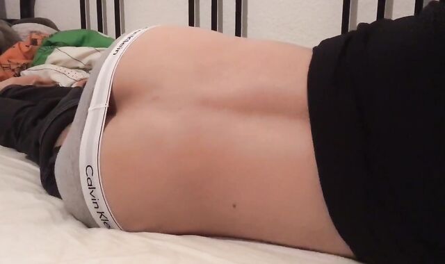 Moaning, shagging, concludes off rock rock hard / Calvin Klein