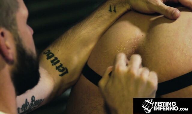 FistingInferno - Supah-Penetrating-Scorching Stranger Restrained & Plumbed By Tattooed Muscle -