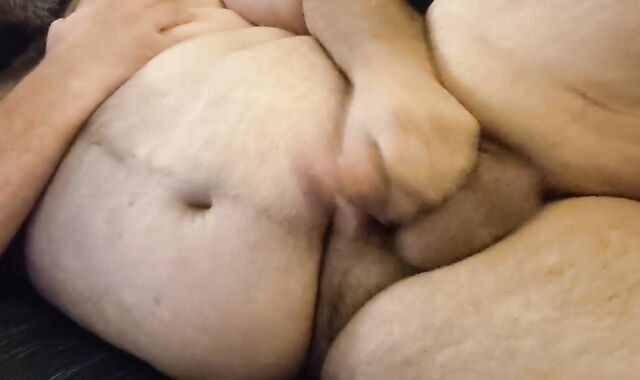 Observe daddy's nut bounce while he strokes off