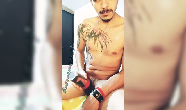 Eduarxxxdo69 rich boy man-meat wank, with artificial pussy