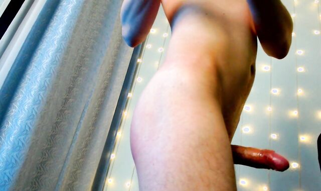 Mind-Blowing naked dance with lubricant and double spunk load without mitts