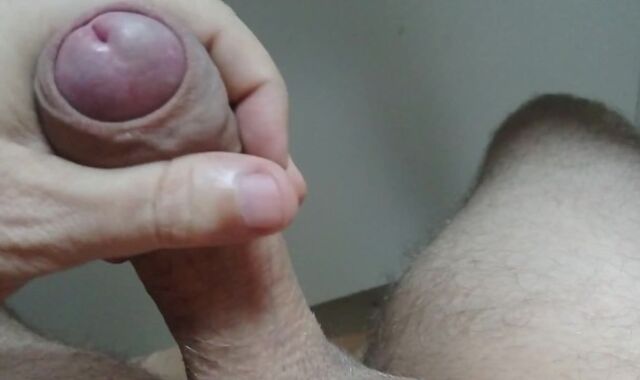 Home Alone Wanking My Erect Beef Whistle Until I Cum