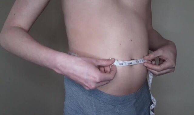 Drinking 1.5 GALLONS of water, HUGE jism fountain at end