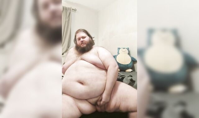 Giant 550lb Superchub milks off