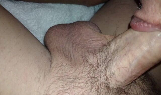 Getting my nads guzzled great deep throat