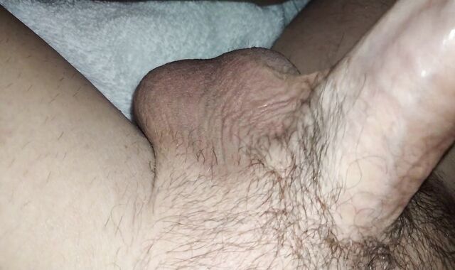 Getting my nads guzzled great deep throat