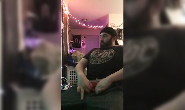 GF is in bathroom and I need to spunk! Can I do it before she comes out?