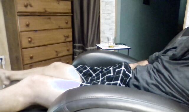 Fap Off Directions M4M Mutual Getting Off Video - Can We SPUNK Together?