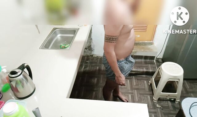 navideohan ko si tito.Ganito pala ginagawa ni TITO tuwing madaling araw, sarap niyang panoorin