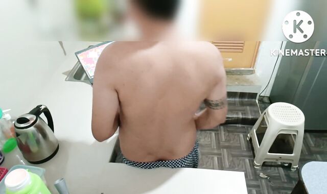 navideohan ko si tito.Ganito pala ginagawa ni TITO tuwing madaling araw, sarap niyang panoorin