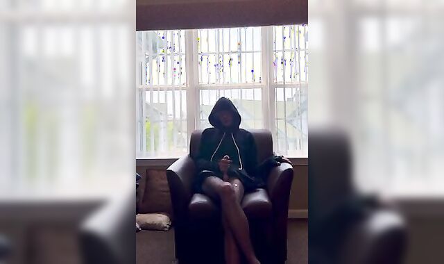 Bashful Femboy Converses Sloppy and Gulps Cum????