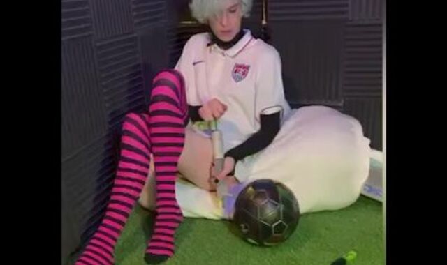Smoking Bowls and Scoring Goals(Femboy Pops In His Facehole????)