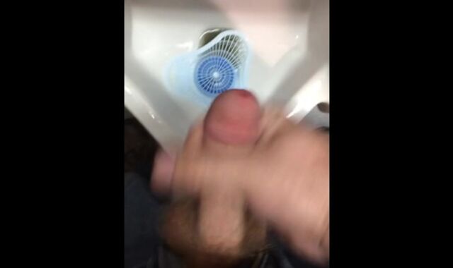 truck stop urinal bate