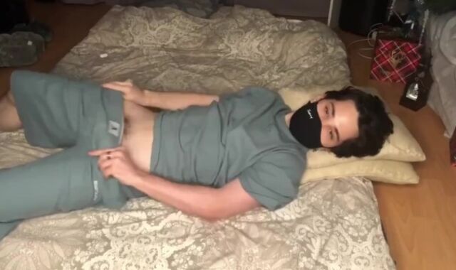 Russian Fellow Strokes Off To Homosexual Porn And Vigorously Blows A Load