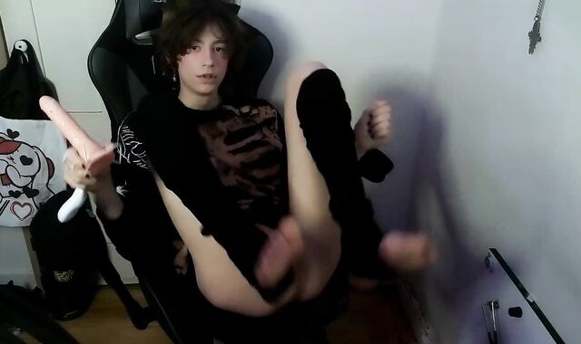 Punk Catboy Deep Throats Faux Pink Cigar And Bangs Bum With Jizz Lube !!!!!