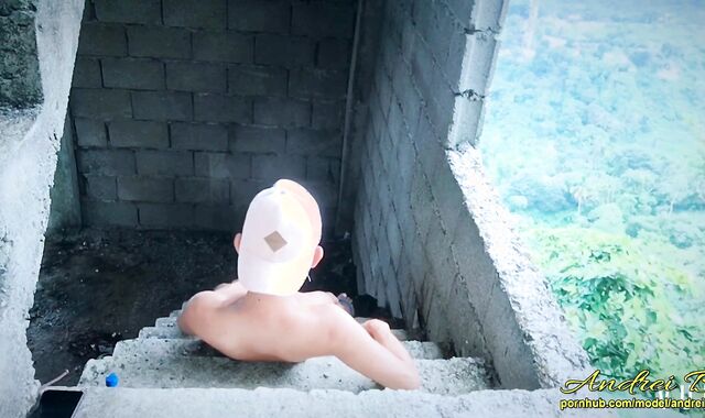 Masturbating Offf & Cumming in an Open & Abandoned Palace Beside the Highway