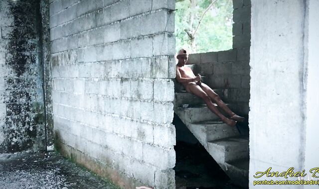 Masturbating Offf & Cumming in an Open & Abandoned Palace Beside the Highway