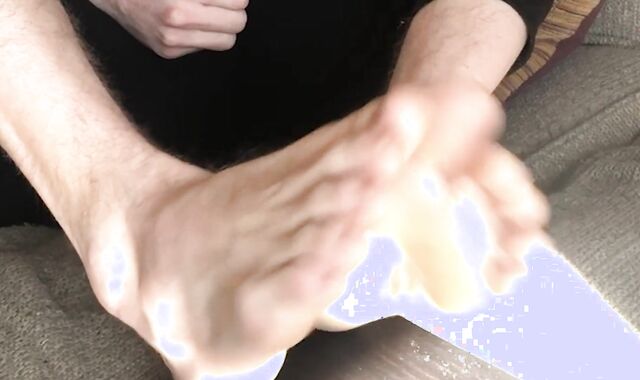 Fine-Sized White Straight Rod Busting on Feet