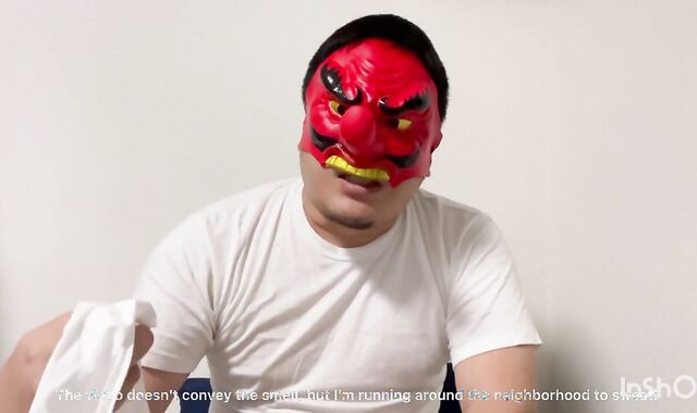 Japanese lush fellow shoots a load in yam-sized quantities using a massage gun