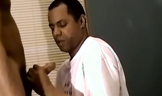 Dark-Hued young dude gets sultry blow while fapping