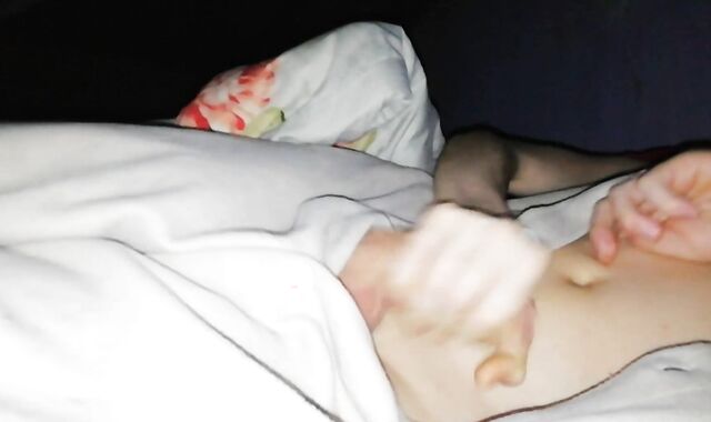 I milked off to my boyfriend in his and he concluded off my arm