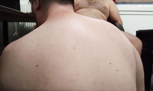 Warm Chub Victim Fellow Deepthroat Nut Sack, Guy Pipe and Feets of BearLikeBoy !