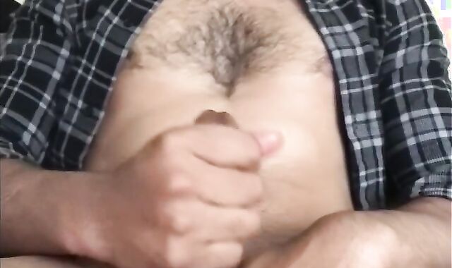 Latin Dad Shoots Immense Stream