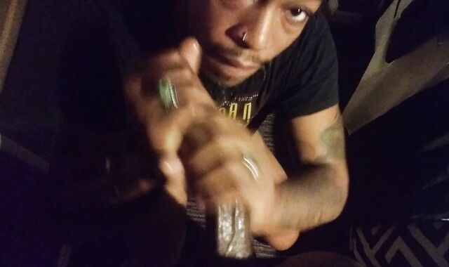 Dl homie shoots strong load in my mouth