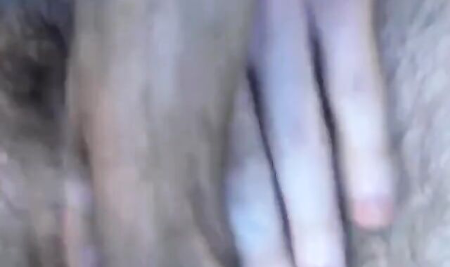 Youthfull and ample dicked amateur Zack Randall milks solo