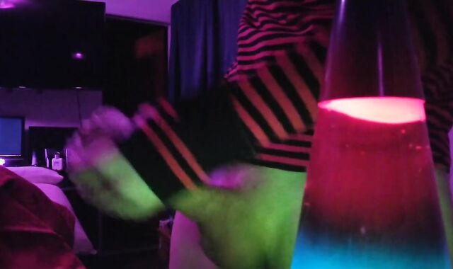 Draped Femboy blows two massive fountains!