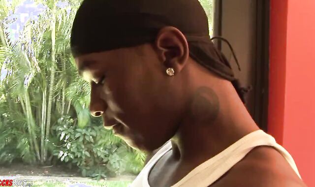 Kydezion Meets Up for Some Fuckin Negociations with The Icon