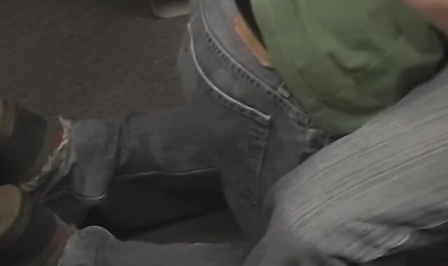 Rear End style lad boning with young fit jock who loves it