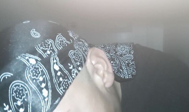 My gay-for-pay acquaintance finally gives in and let's me idolize that boner!