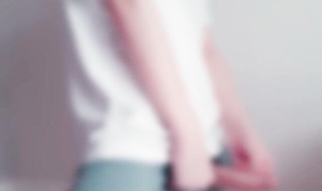 [Automatic masturbation] The white and lean bod of an very first-timer fellow leaks his voice and wanks