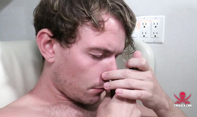 Wooly Boy has a XXL humungous tear up-stick