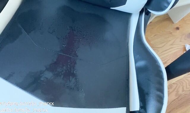 Bator Nutts on His Sweat-Doused Gamer Stool