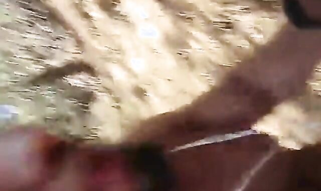 Rancherito straight sabroso se la deja mamar por dinero