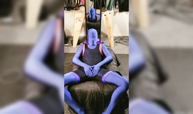 Giant Pounding Jism all over my Zentai Spandex suit and 4hunks Singlet!
