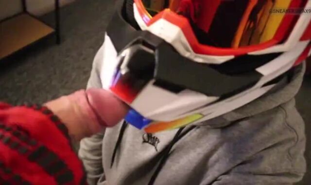 Gearhead in mxhelmet deep blowing sausage