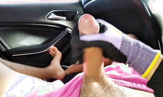 Guy With Ultra-Lovely Phat Man Rod Wanks Rock Hard In The Car With Gloves And Enjoyment Gel Stains