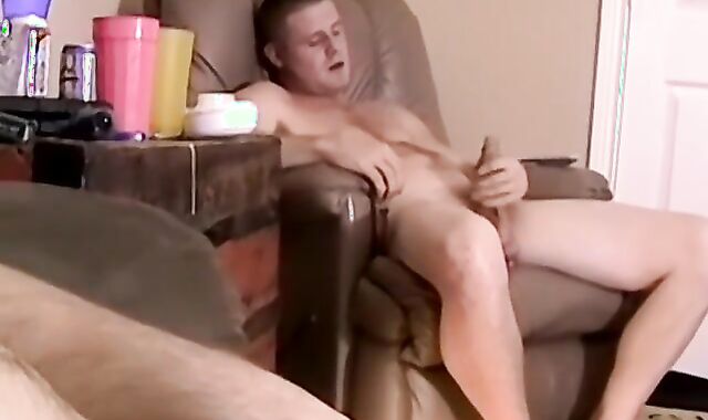 Young very first-timer homos gargled dry by mature gigantic gays