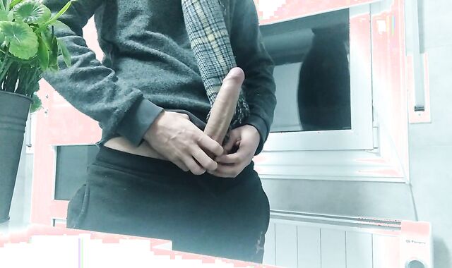 Thick Fuck-Stick Guy With His Scarf, He Is Cold And He Masturbates Off And Finishes Off To Get Super-Fucking-Hot