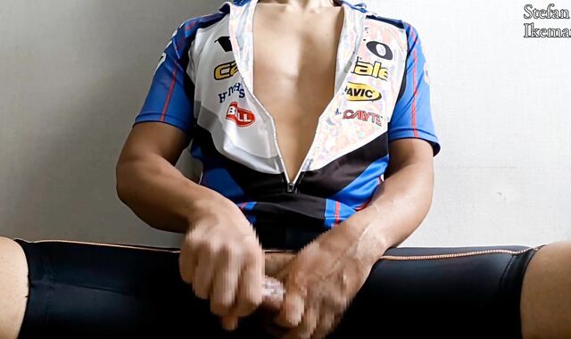 Chinese cyclist wanking and cycling wear