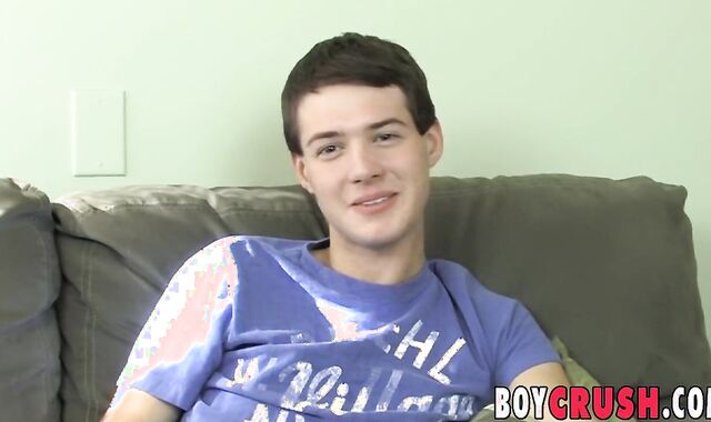 Supah-Adorable Chase Harding cums while jacking