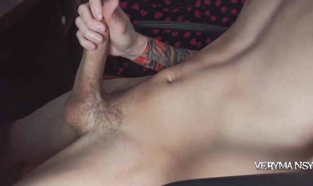 Boy masturbate yam-sized man-meat with heavy jism load - Darkly