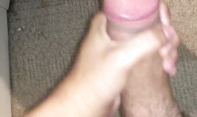 Teenie man masturbates off after school and finishes with spunk geyser